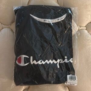 Women’s Champion long sleeve t-shirt